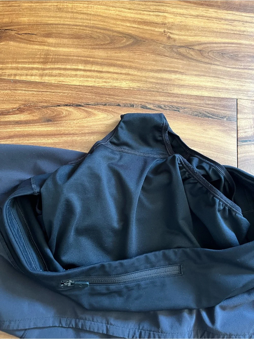 Lululemon Speed Up Shorts - Picture 5 of 8